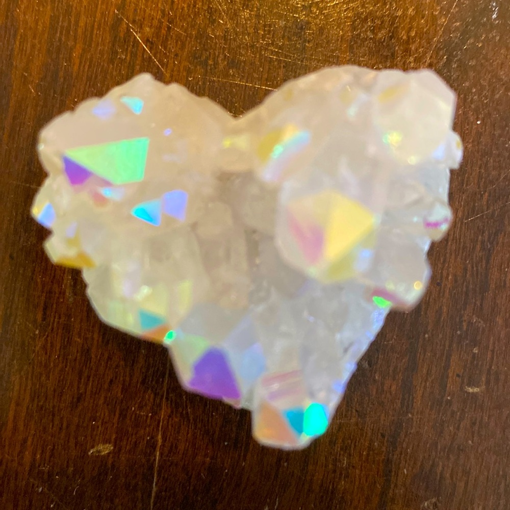 AURA HEART. Angel aura. Beautiful points. Lovely piece of quartz 🩷